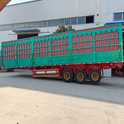 Semi-remorque lourde à bande passante de 2240 mm destinée au transport du bétail et des marchandises